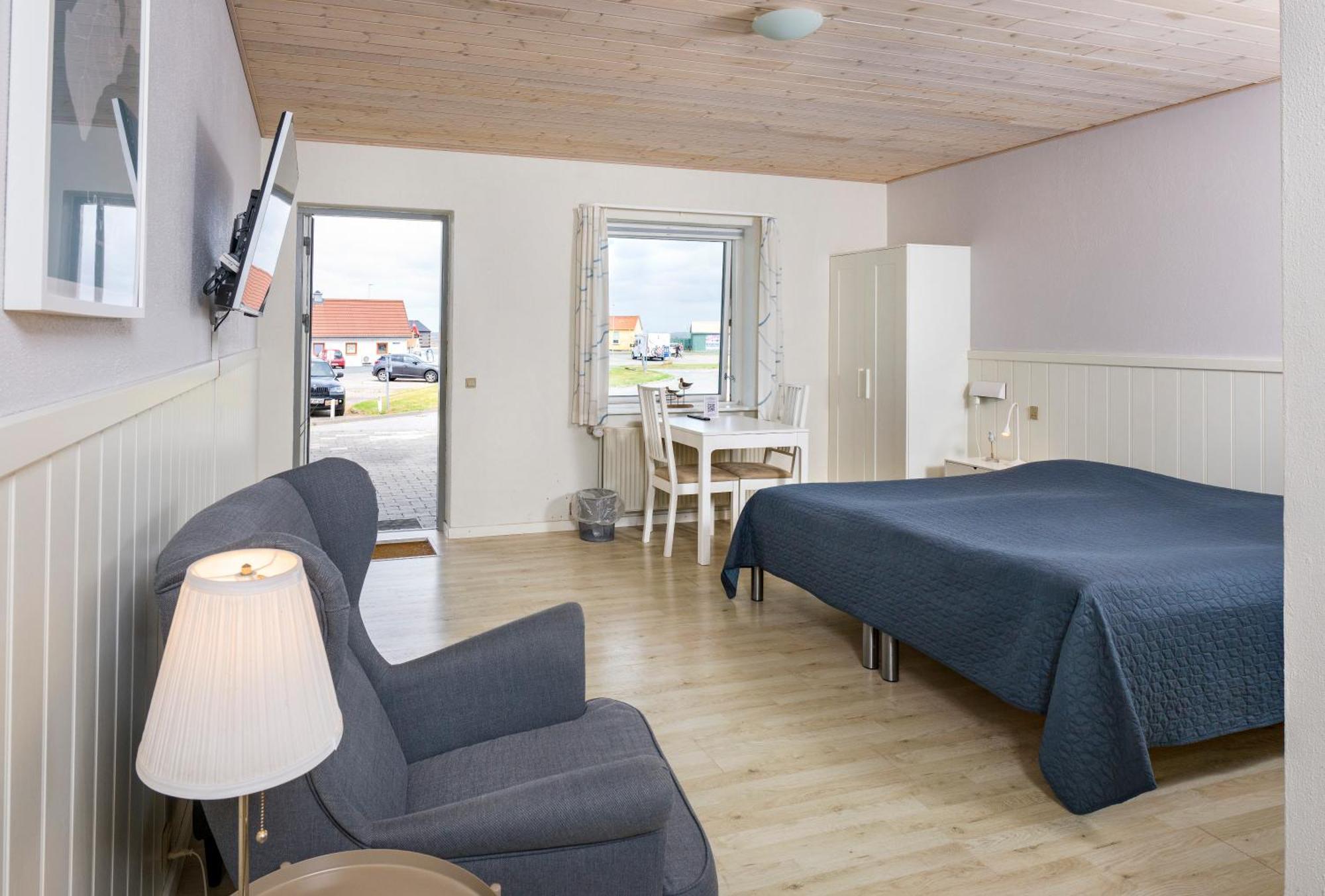 Hvalpsund Faergekro Exterior foto