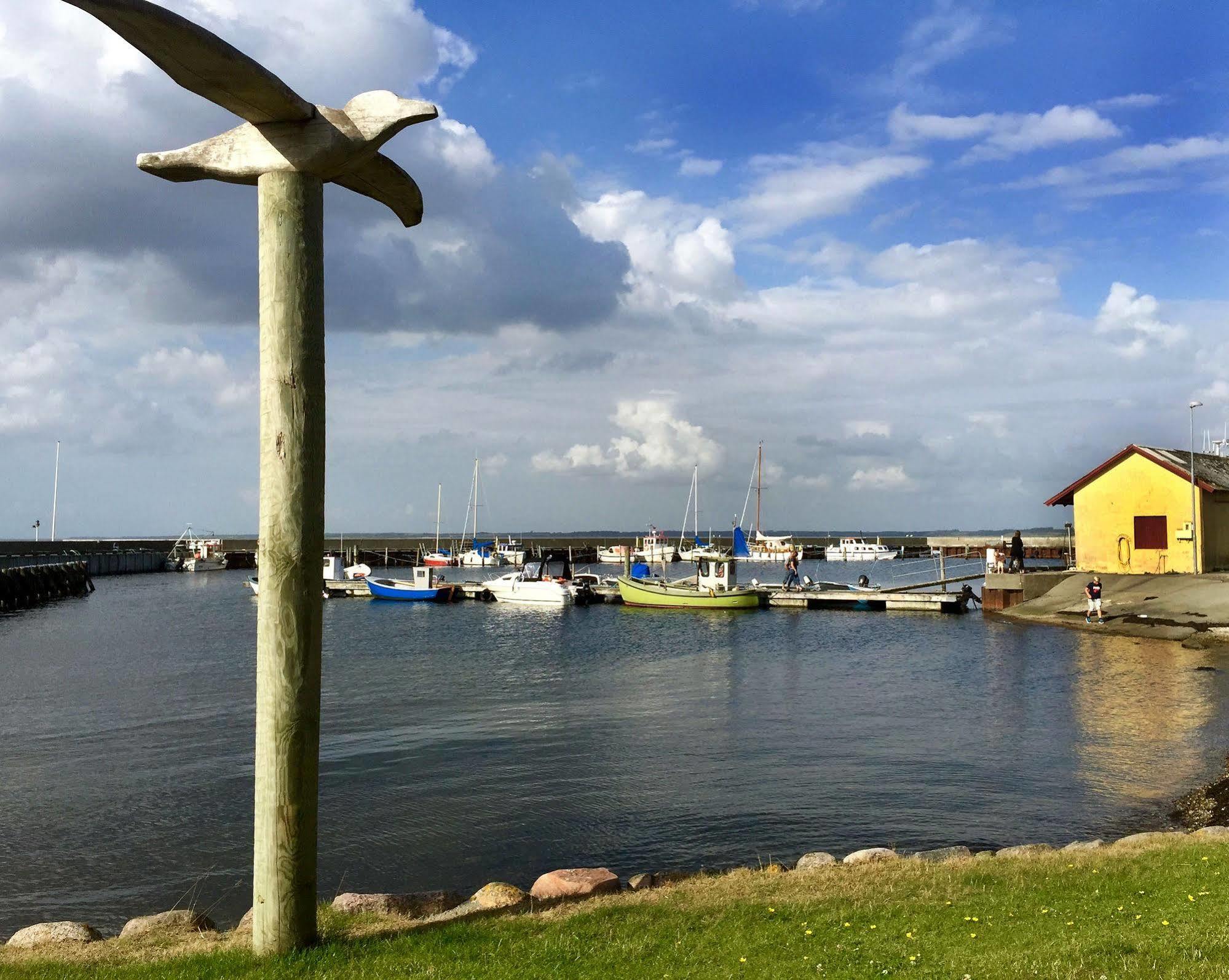 Hvalpsund Faergekro Exterior foto